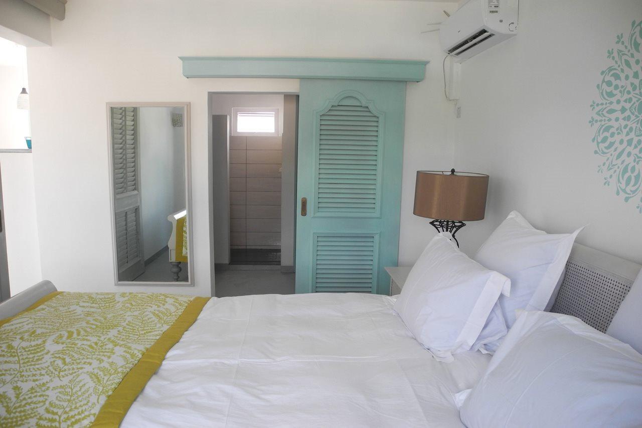 Le Mandala Moris Guesthouse Pointe Aux Canonniers Гранд Байе Екстериор снимка