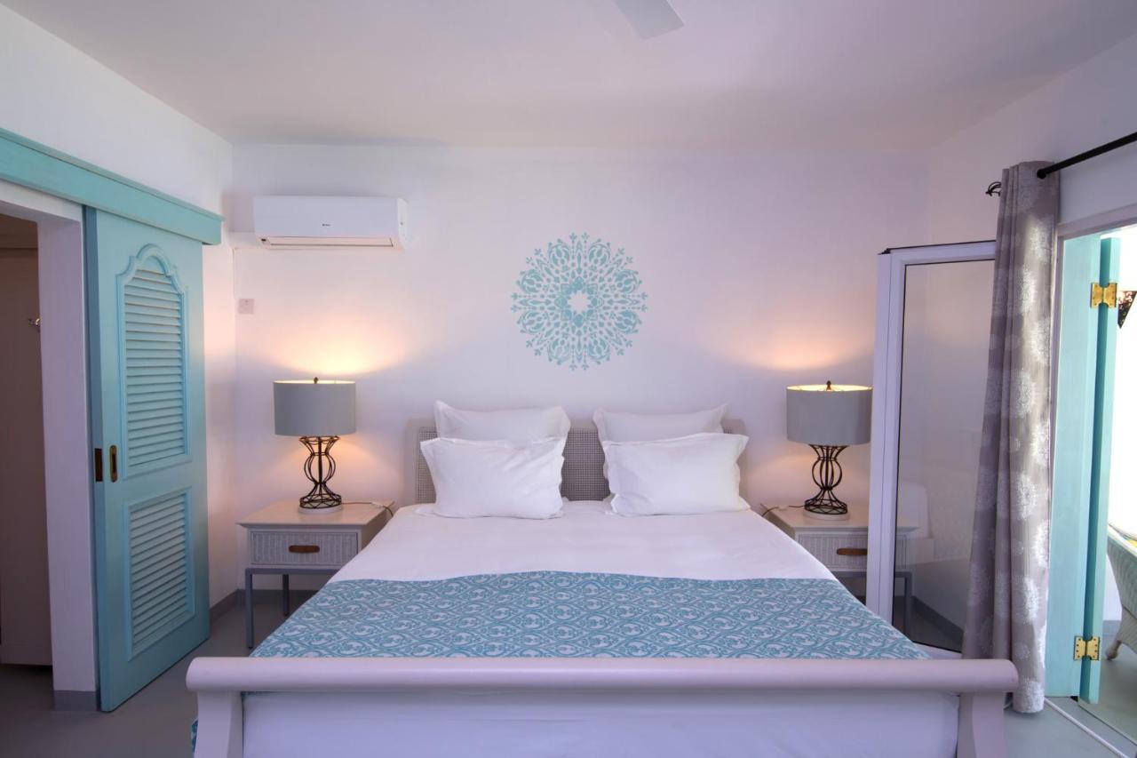 Le Mandala Moris Guesthouse Pointe Aux Canonniers Гранд Байе Екстериор снимка