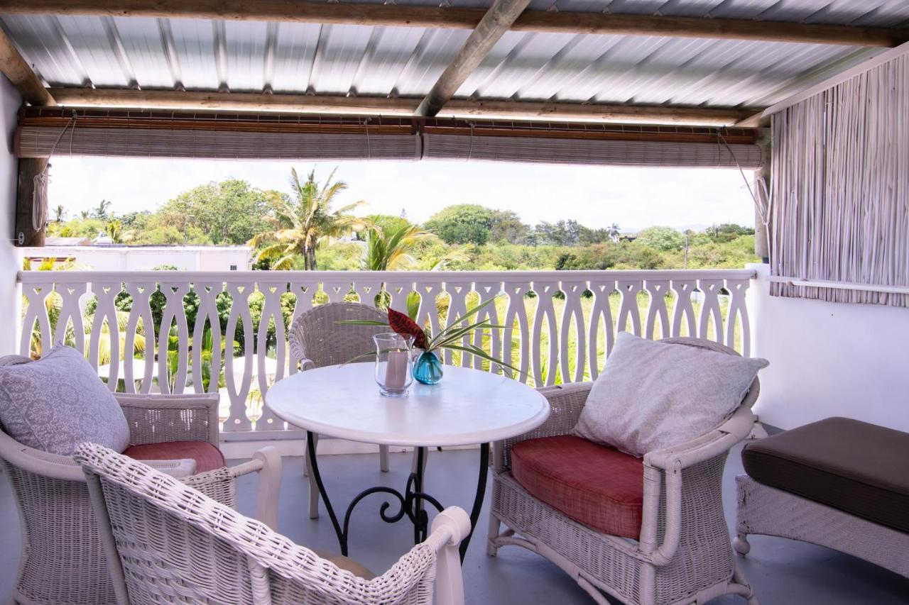 Le Mandala Moris Guesthouse Pointe Aux Canonniers Гранд Байе Екстериор снимка