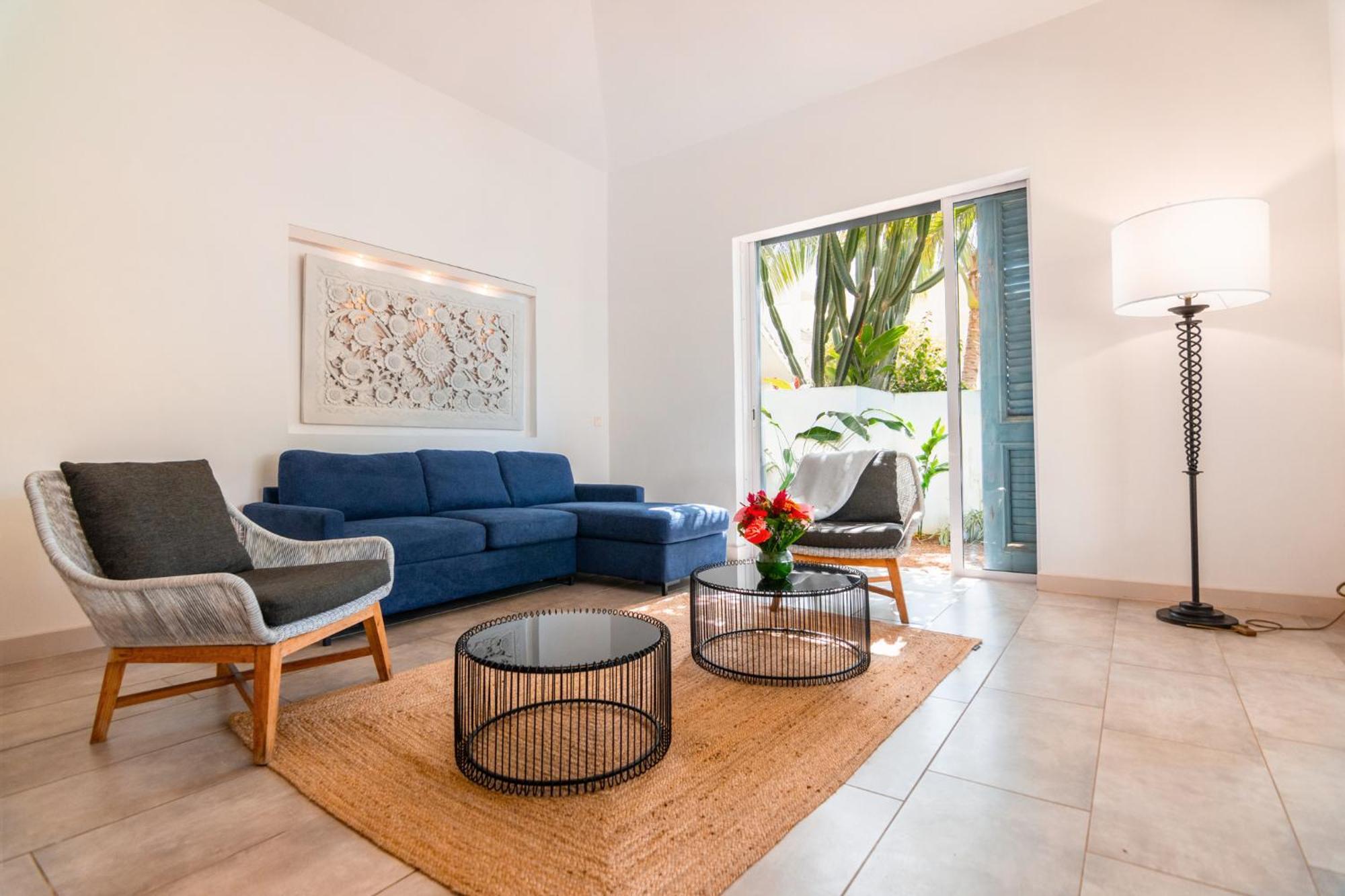 Le Mandala Moris Guesthouse Pointe Aux Canonniers Гранд Байе Екстериор снимка