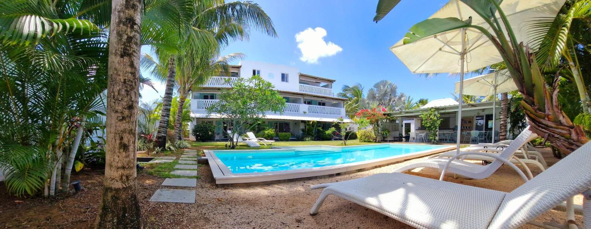 Le Mandala Moris Guesthouse Pointe Aux Canonniers Гранд Байе Екстериор снимка